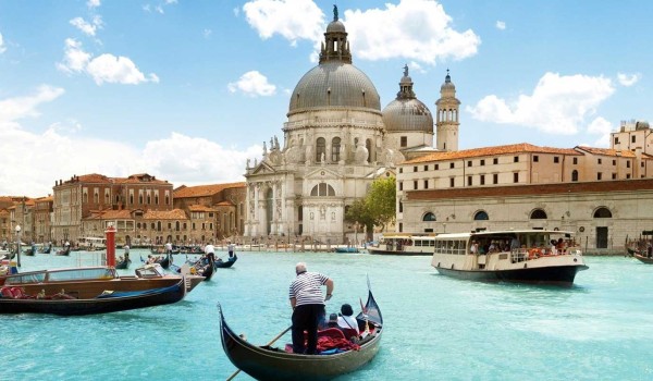 10 Days Rome To Paris Tour Package, Italy, Switzerland, Paris, Europe Holiday Deals Photo 2