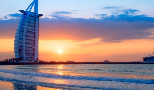 5 Days Dubai Summer Holiday or Honeymoon Package Photo 3